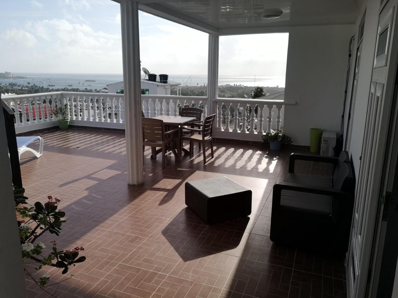 Apartamentos Turisticos Agua Luna San Andrés エクステリア 写真