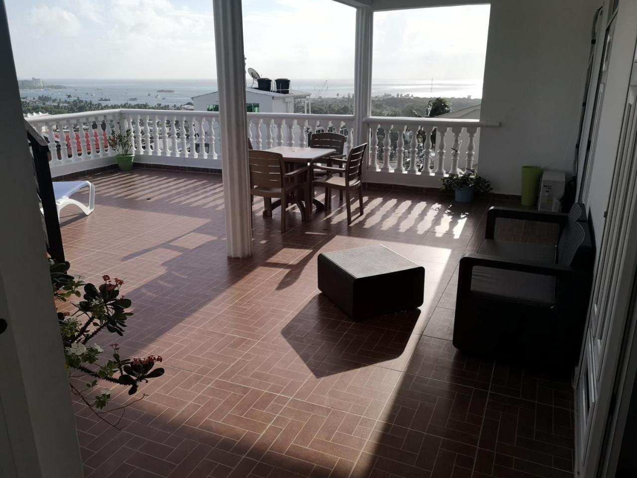 Apartamentos Turisticos Agua Luna San Andrés エクステリア 写真