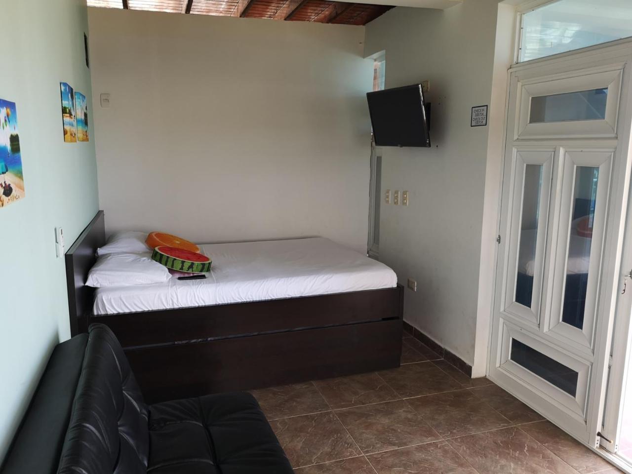 Apartamentos Turisticos Agua Luna San Andrés エクステリア 写真