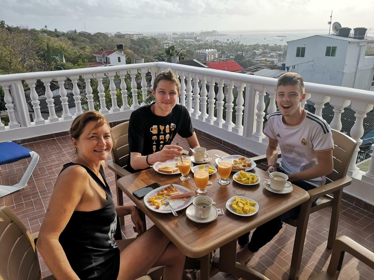 Apartamentos Turisticos Agua Luna San Andrés エクステリア 写真